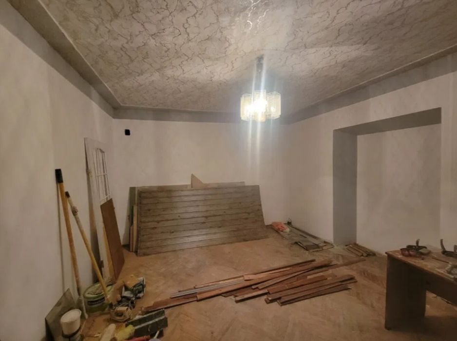 Продаж 2к квартири, 70 кв.м, вул. Броварна (Новий Світ)