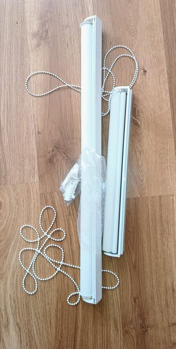 Biała roleta dzień noc 72x150