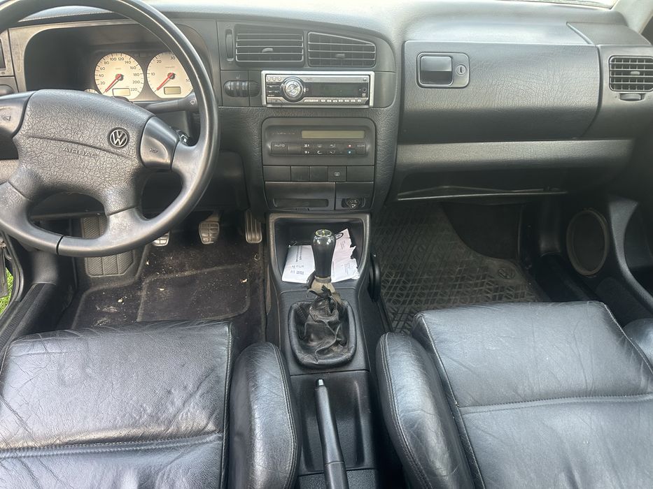 Sprzedam vw golf 1,9 tdi