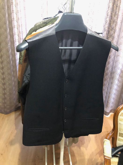 fato c/colete	angiolo miliotti	56	100%lã	preto riscas