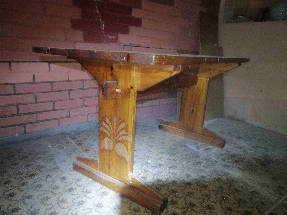 Продам срочно стіл з дерева, 140см × 70