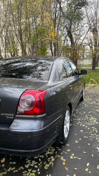 Toyota Avensis 2.0 2007 рестайл