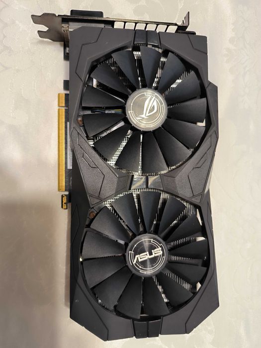 Asus ROG Strix 4GB RX 57064585558422913121