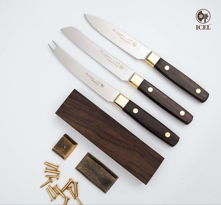 Facas Zanger-Icel. Novas