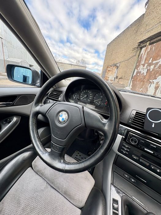 Продам  BMW E46 купе