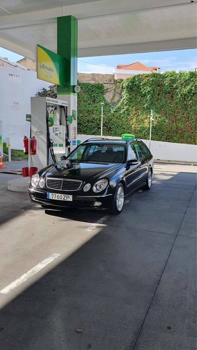 Mercedes-Benz E270 FULL Extras