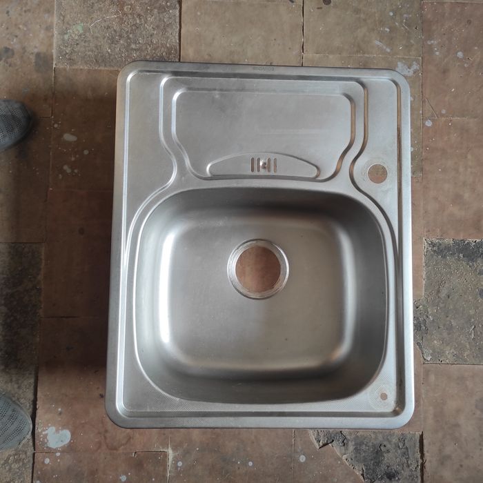 Продам фильтр для воды и раковину.