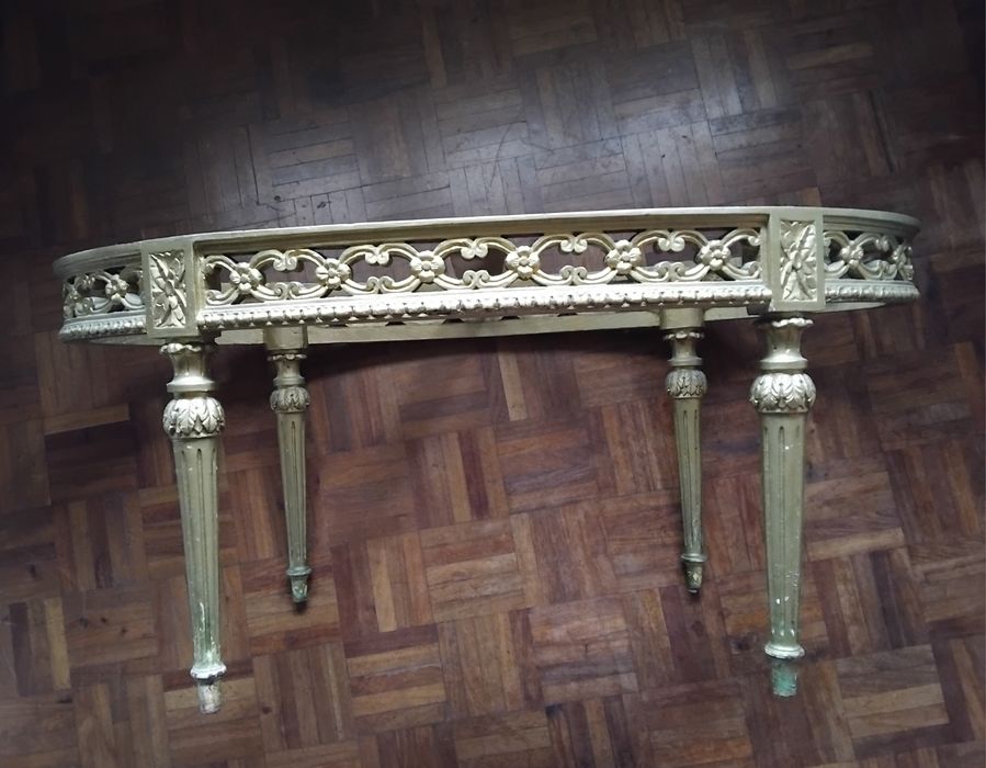 Mesa de apoio antiga