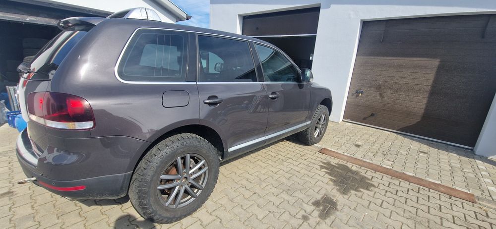 Volskwagen touareg 3.0 Tdi, 240km.