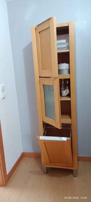 Móvel WC como novo