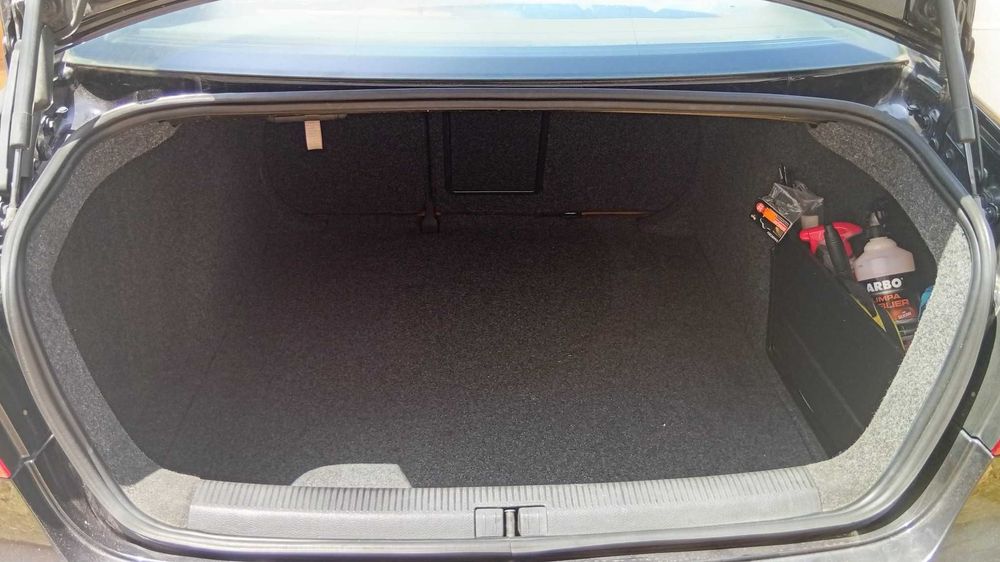 Volkswagen Jetta Highline | 2008