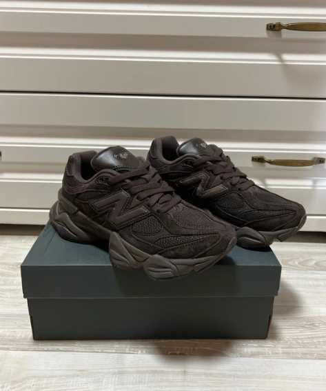 New Balance 9060 Brown Suede R.37