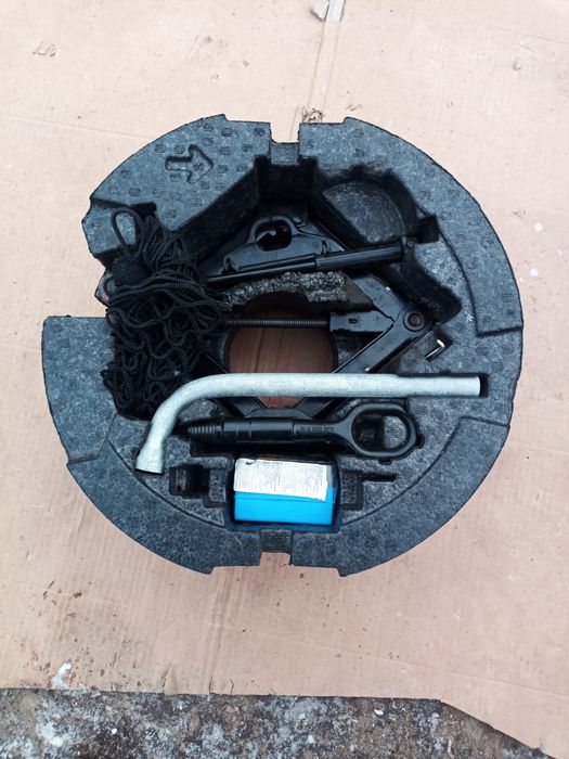 Органайзер шкода А7 оригінал у повному комплекті