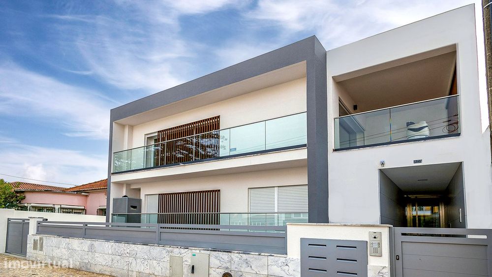 Apartamento novo a 500 metros da praia