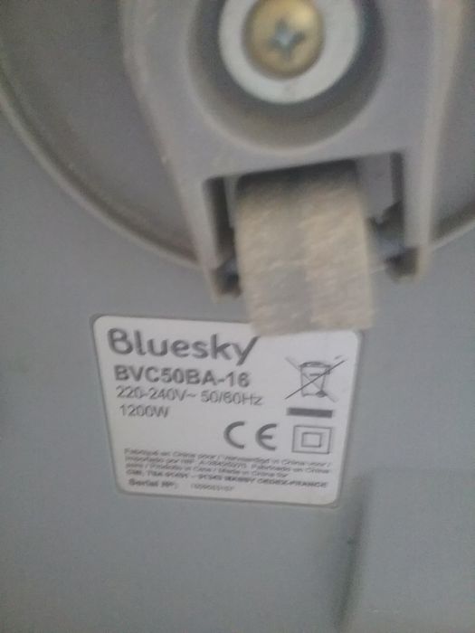 Odkurzacz workowy 1200W