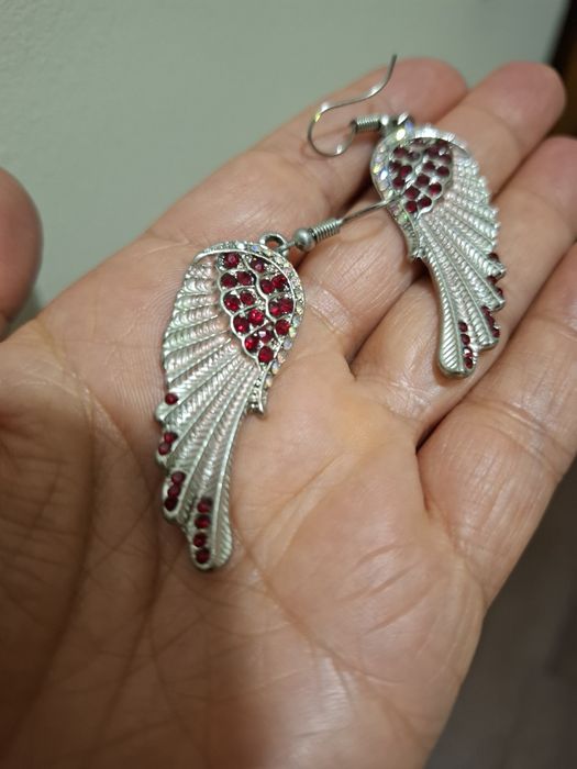 Brincos asas de anjo