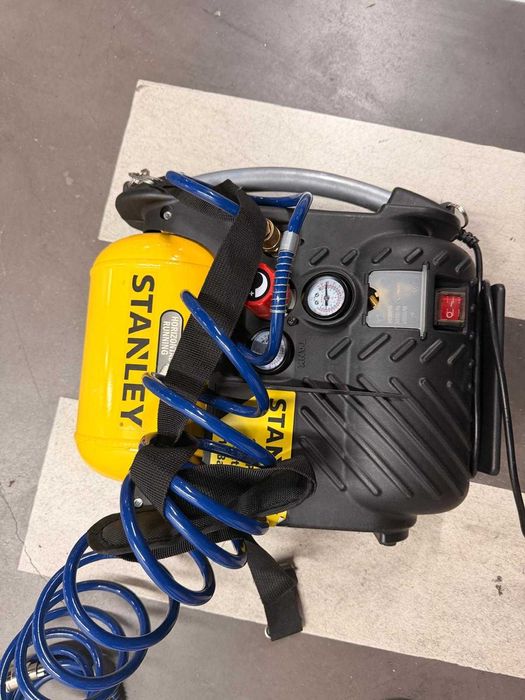 Compressor portátil 5 litros 1.5 cv 10 bar Stanley Airboss DN200/10/5