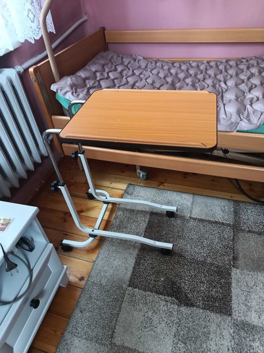 Łóżko rehabilitacyjne szpitalne