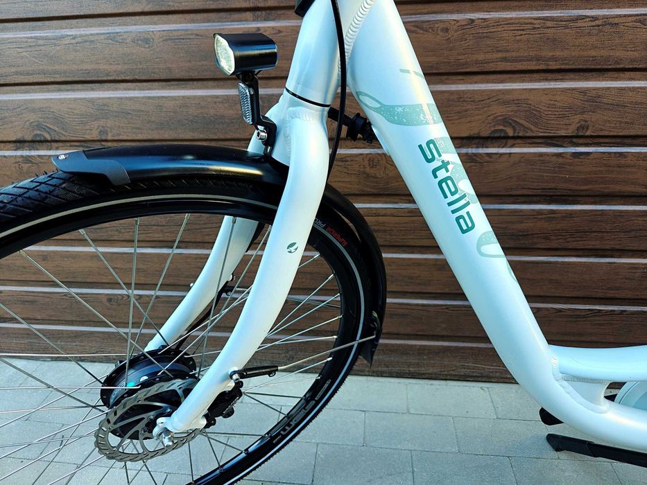 Rower elektryczny STELLA FIORE 1100 km 14.7 AH 529 WH 36v Asystent prowadzenia Jak nowa 9 TRYBÓW