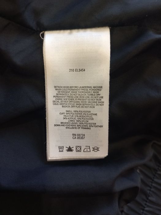 Продам оригинальный женский пуховик COLUMBIA