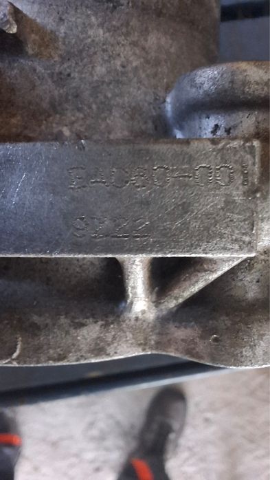 Przepustnica Pajero pinin 2.0 gdi