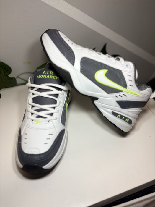Tenis Nike Monarch487530359790643200