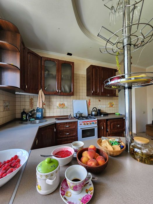 Вітаю. Продам будинок, газ, гараж, 12 соток, Боярка_Тарасівка.