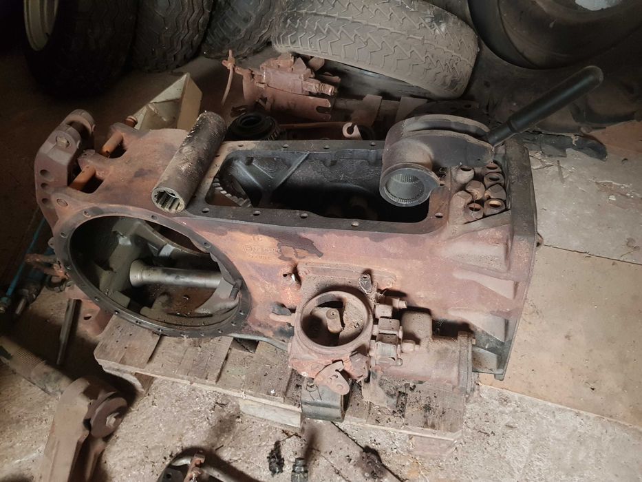 Wał Napędu MF 4245, 800247M1, 380024M1 Massey 380025 Ferguson 800250M1