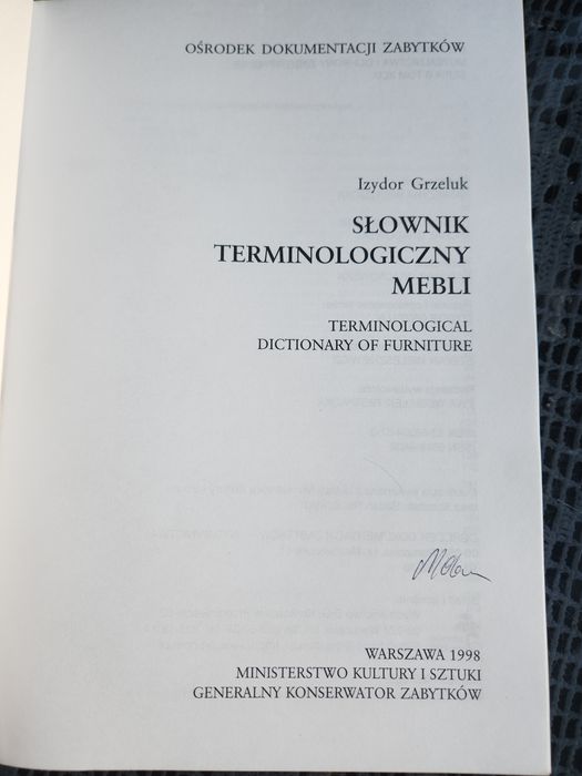 Słownik terminologiczny mebli