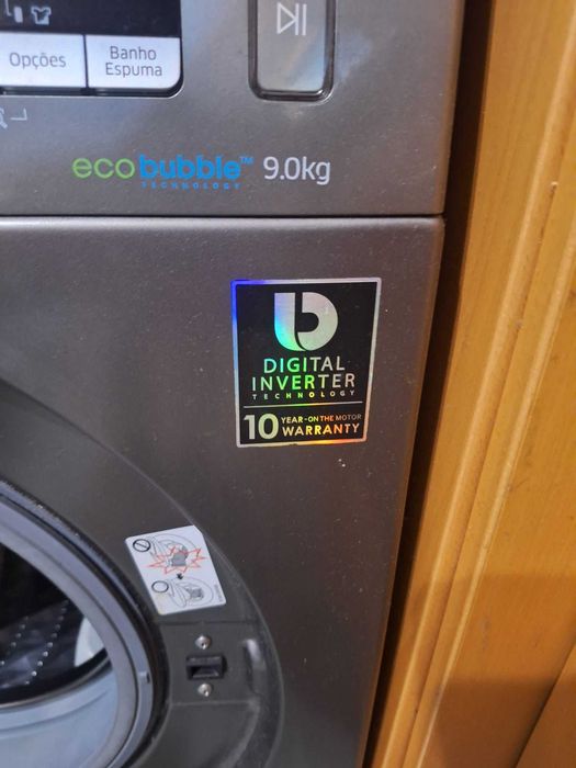 Máquina de Lavar Roupa Samsung EcoBubble 9kg com Mini Porta (AddWash)