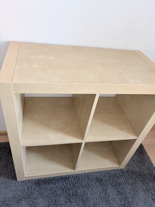 Regał na książki i zabawki 4 komory