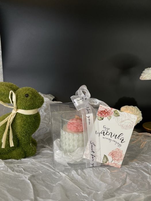 Свічки у формі півоній