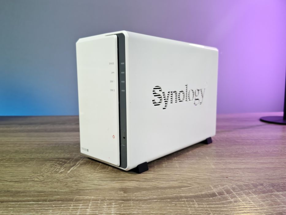 Продам NAS Synology DS220j