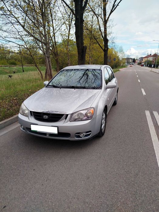 Wynajem Kia Cerato - krótko i długoterminowo