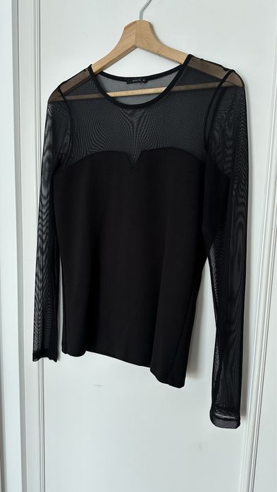 Czarna bluzka Mohito