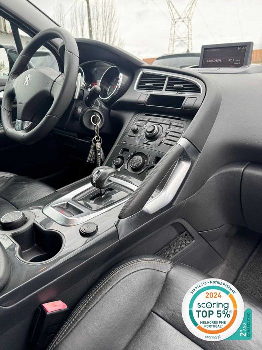 Peugeot 3008 2.0 HDi Hybrid4 163 cv