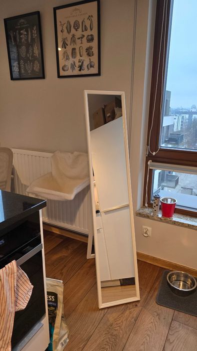 Lustro stojące IKEA FLAKNAN (30x150 cm) – stan idealny