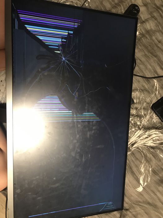 Монитор Samsung разбита матрица