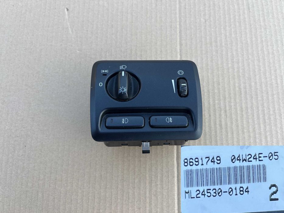 Włącznik przełącznik świateł Volvo V70 II XC70 II S60 I  869_1749
