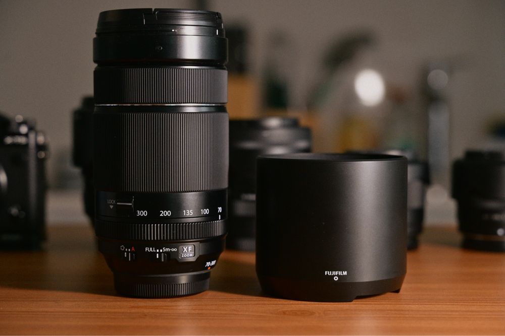 Fujifilm X-T5 extras e lentes. Preços detalhados no anúncio.