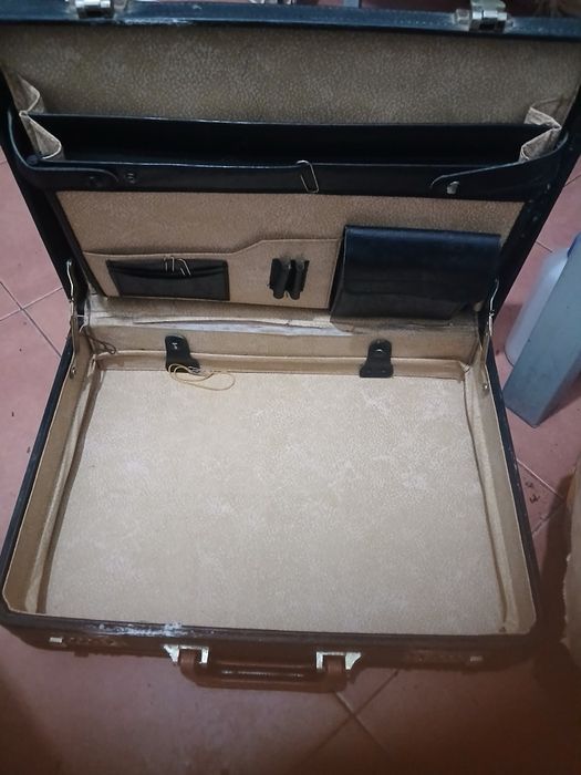 Mala diplomata sz