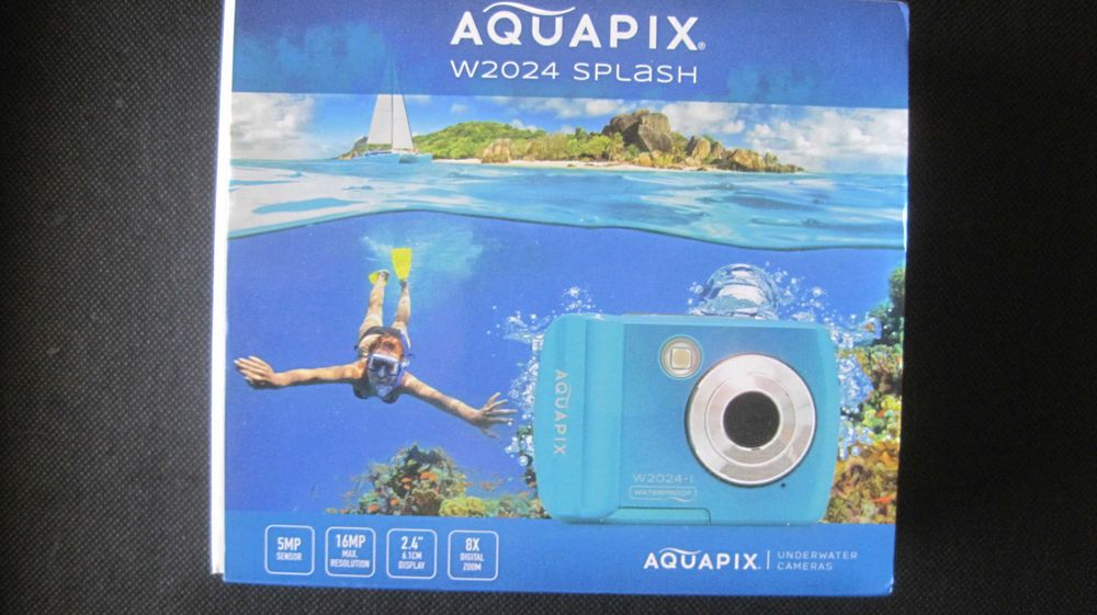 Maquina fotografica  aquapix nova