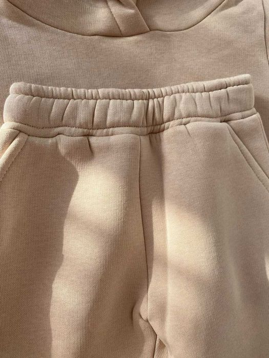 Дитячий утеплений костюм із вушками бежевий, молочний