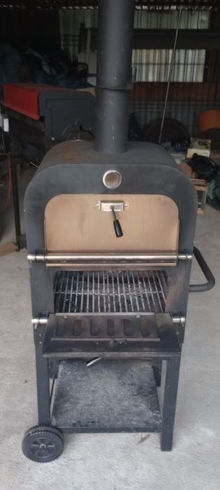 Sprzedam grill z piecem na pice