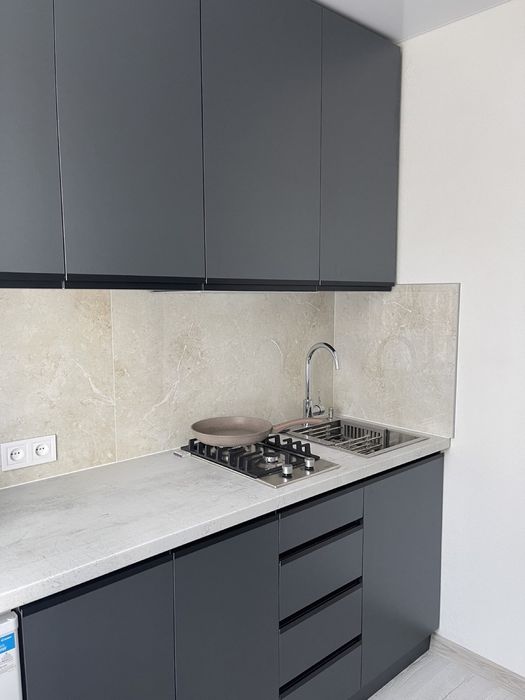 Сдам посуточно/почасово 1-но ком . квартиру 3ч-500грн, на Автовокзале