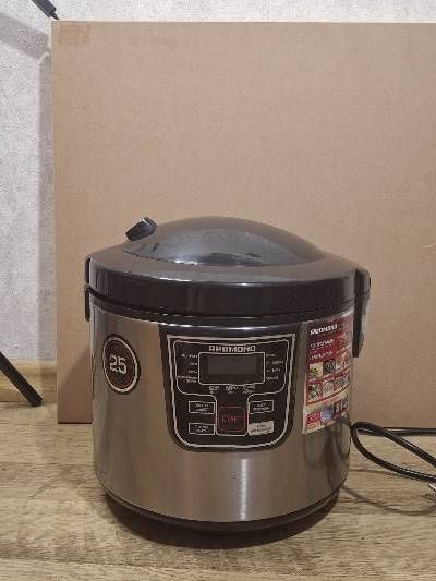 Продам мультиварку redmond rmc-20