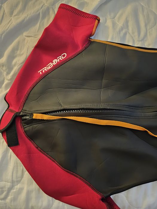 Vendo fato Surf da Tribord como NOVO