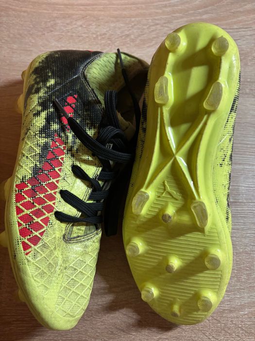 Бутси футбольні Puma Future 34 розмір