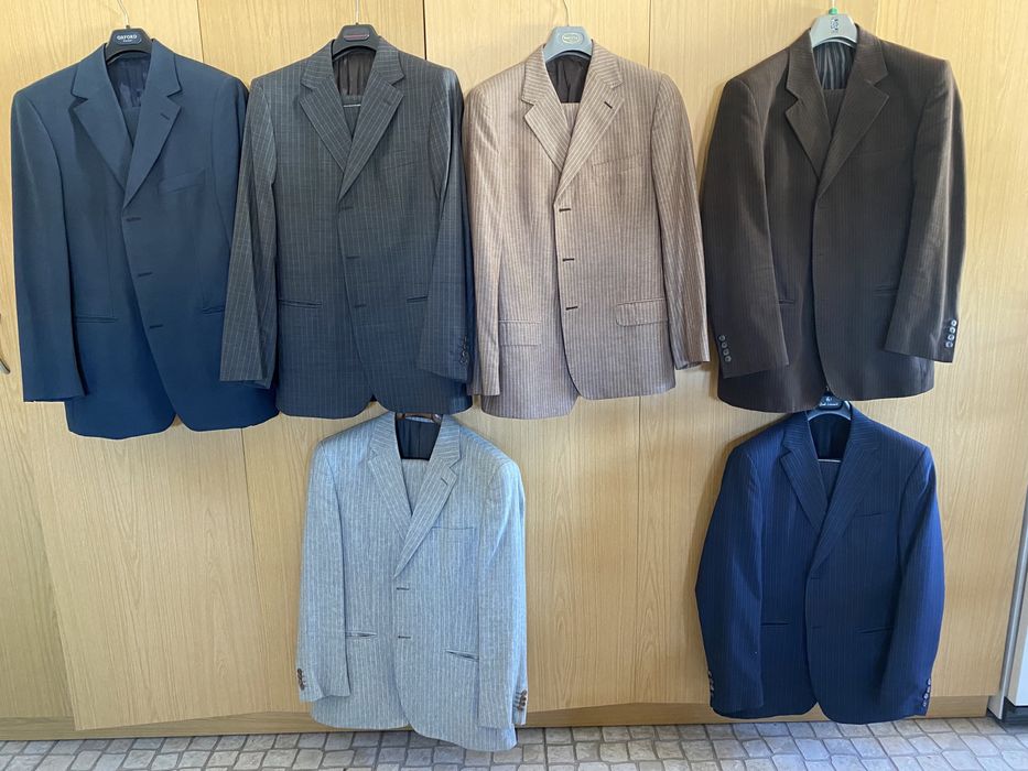 10 Fatos Homem em muito bom estado de varias marcas, todos por 150€