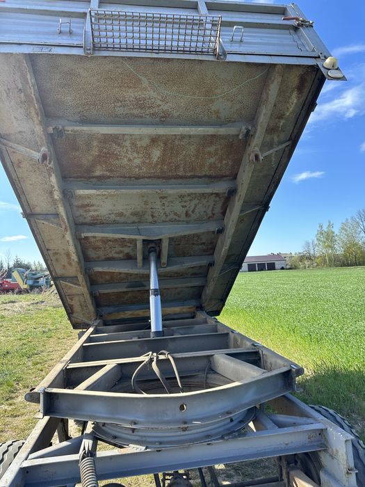 Przyczepa Autosan D47 wywrotka